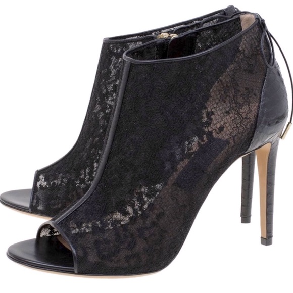 Salvatore Ferragamo Shoes - Salvatore Ferragamo Lace Shoe Booties 9